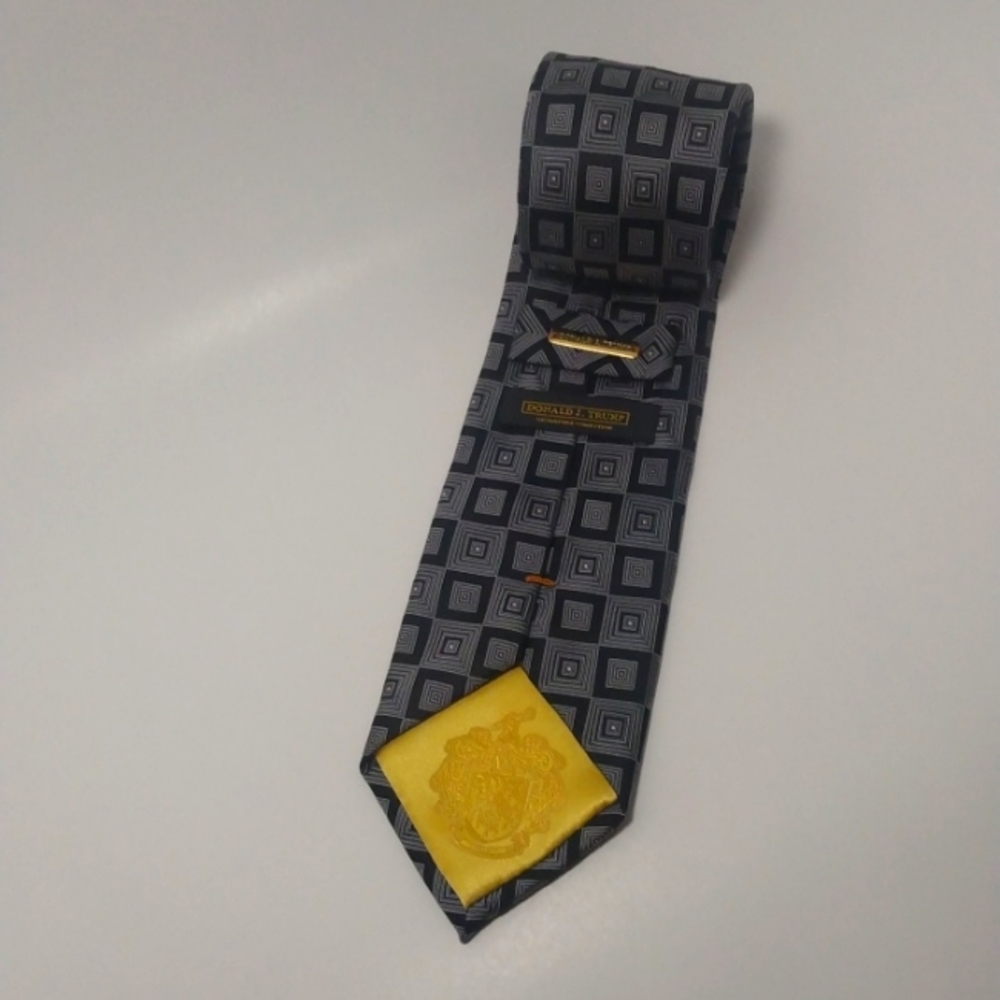 Donald J Trump Signature Collection Tie